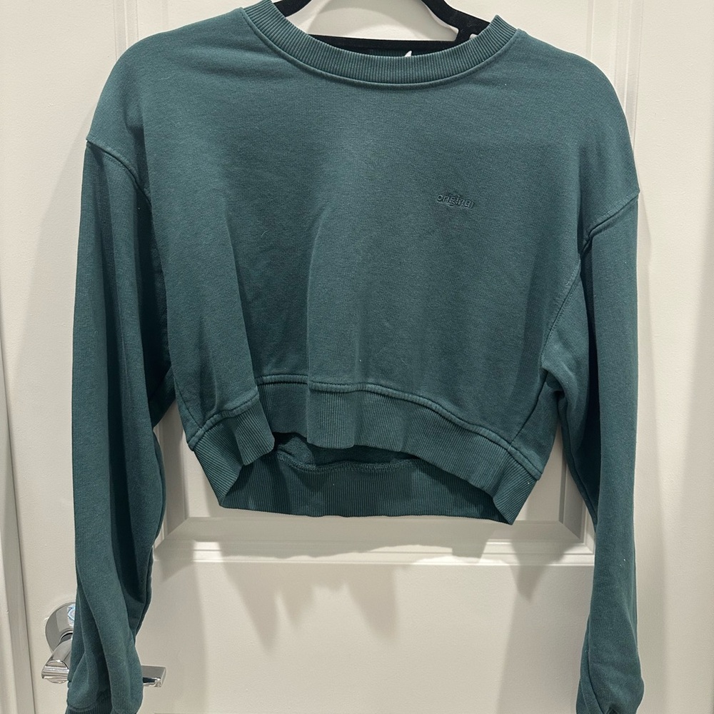H&M Teal Cropped Sweatshirt
